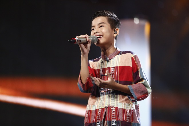 Xuất hiện Hoàng tử Bolero gây ấn tượng mạnh tại Vietnam Idol Kids - Ảnh 9.