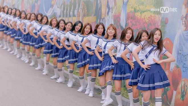 C&oacute; đến 4 bản sao của th&agrave;nh vi&ecirc;n I.O.I tại Idol School! - Ảnh 1.