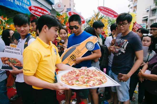 Pizza t&aacute;o, cơn sốt mới! Bạn đ&atilde; kịp check in? - Ảnh 1.