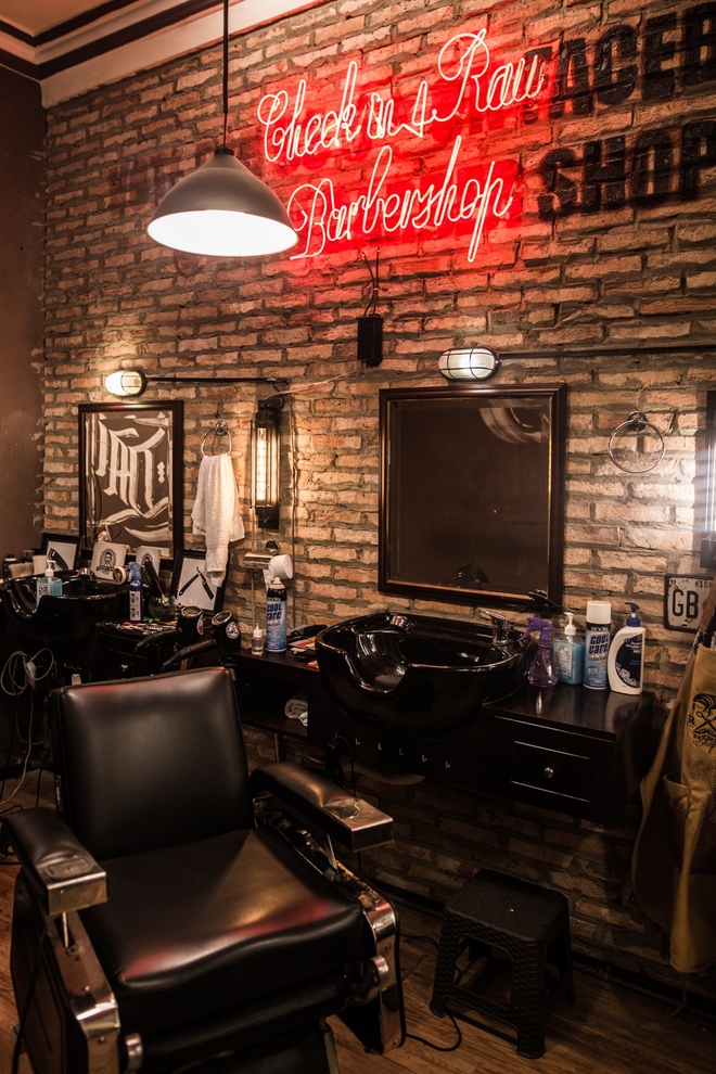 4RAU Barber Shop - Tiệm tóc đậm chất Hipster của diễn viên Hà Hiền Bụi đời Chợ Lớn - Ảnh 9.