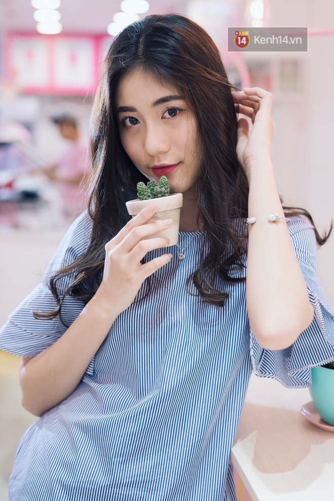 Ngắm vẻ dịu d&agrave;ng, đ&aacute;ng y&ecirc;u của c&ocirc; n&agrave;ng 99er đang khuấy đảo Instagram Việt Nam  - Ảnh 13.