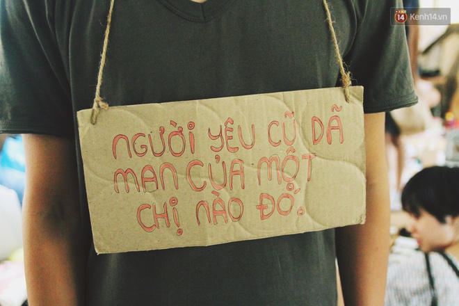 Phi&ecirc;n chợ người y&ecirc;u cũ đặc biệt giữa l&ograve;ng H&agrave; Nội: Nơi thanh l&yacute; những kỷ vật t&igrave;nh y&ecirc;u thời c&ograve;n mặn nồng - Ảnh 9.