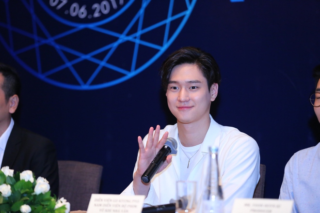 Kang Tae Oh aegyo chiều fan, Go Kyung Pyo xuất hiện cực lịch l&atilde;m - Ảnh 26.