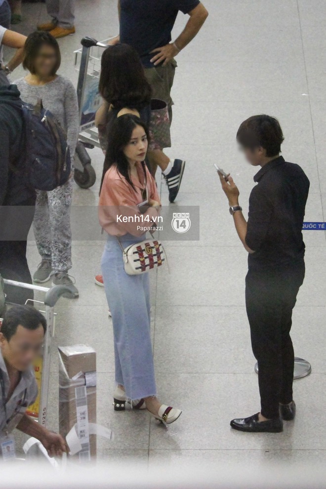 Chi Pu xuất hiện giản dị ở s&acirc;n bay, sang Thuỵ Điển tham quan trụ sở đầu ti&ecirc;n của H&M - Ảnh 9.