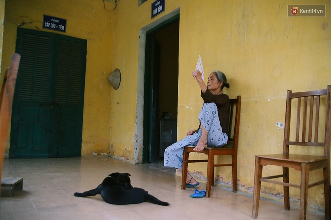 Những phận già cuối cùng ở trại phong bỏ hoang tại Hà Nội - Sống buồn tẻ, ăn uống đạm bạc chỉ đợi chờ cái chết - Ảnh 7.