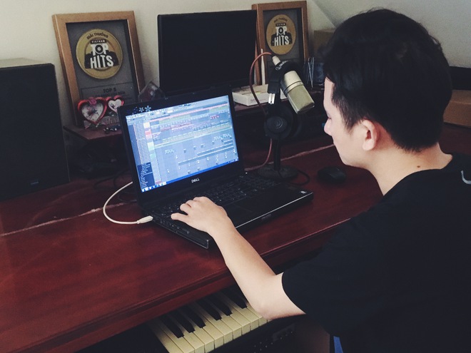 Phan Mạnh Quỳnh trở lại Vpop sau thời gian sống thoải m&aacute;i ở qu&ecirc; nh&agrave; - Ảnh 4.
