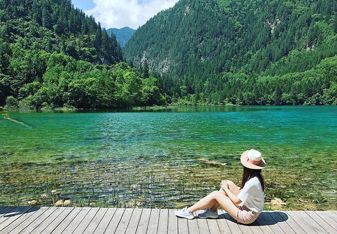 Nh&igrave;n lại những h&igrave;nh ảnh của thi&ecirc;n đường hạ giới Cửu Trại C&acirc;u trước khi đ&oacute;ng cửa v&igrave; bị động đất ph&aacute; hủy! - Ảnh 15.
