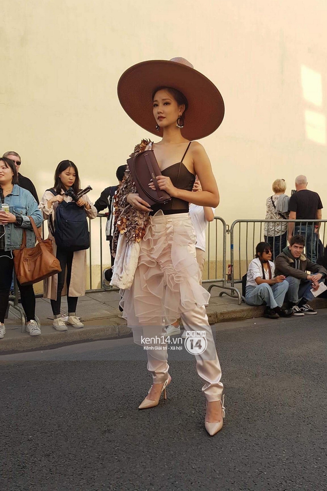 HOT: Livestream trực tiếp không khí và ngắm loạt street style chất lừ từ Paris Fashion Week - Ảnh 6.