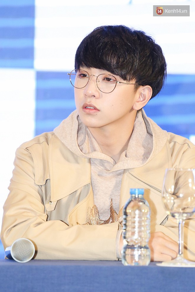 Uni5 phi&ecirc;n bản 6 th&agrave;nh vi&ecirc;n: Ch&uacute;ng t&ocirc;i học hỏi m&ocirc; h&igrave;nh Kpop để s&aacute;ng tạo chứ kh&ocirc;ng phải sao ch&eacute;p - Ảnh 8.