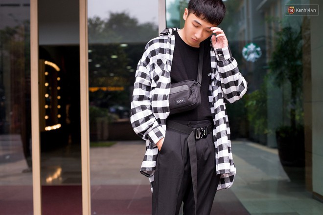 Street style 2 miền: các bạn trẻ lăng xê nhiệt tình cho túi cắp nách và họa tiết kẻ caro - Ảnh 4.