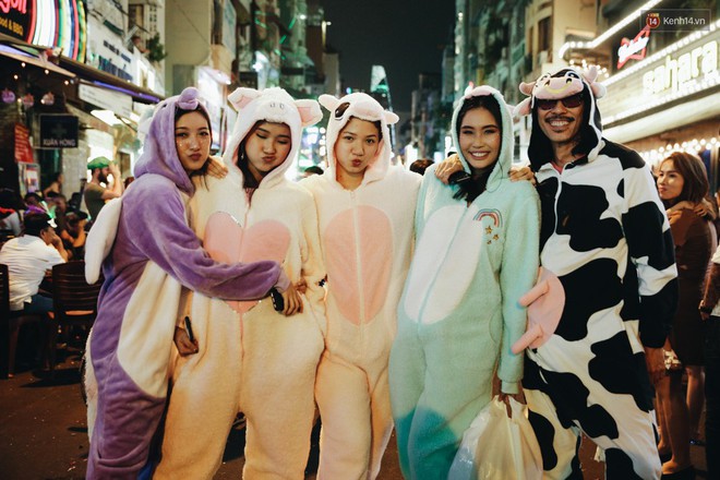 Giới trẻ S&agrave;i G&ograve;n hưởng ứng Halloween: Phố đi bộ B&ugrave;i Viện l&agrave; s&agrave;n h&oacute;a th&acirc;n đặc sắc nhất năm nay! - Ảnh 5.