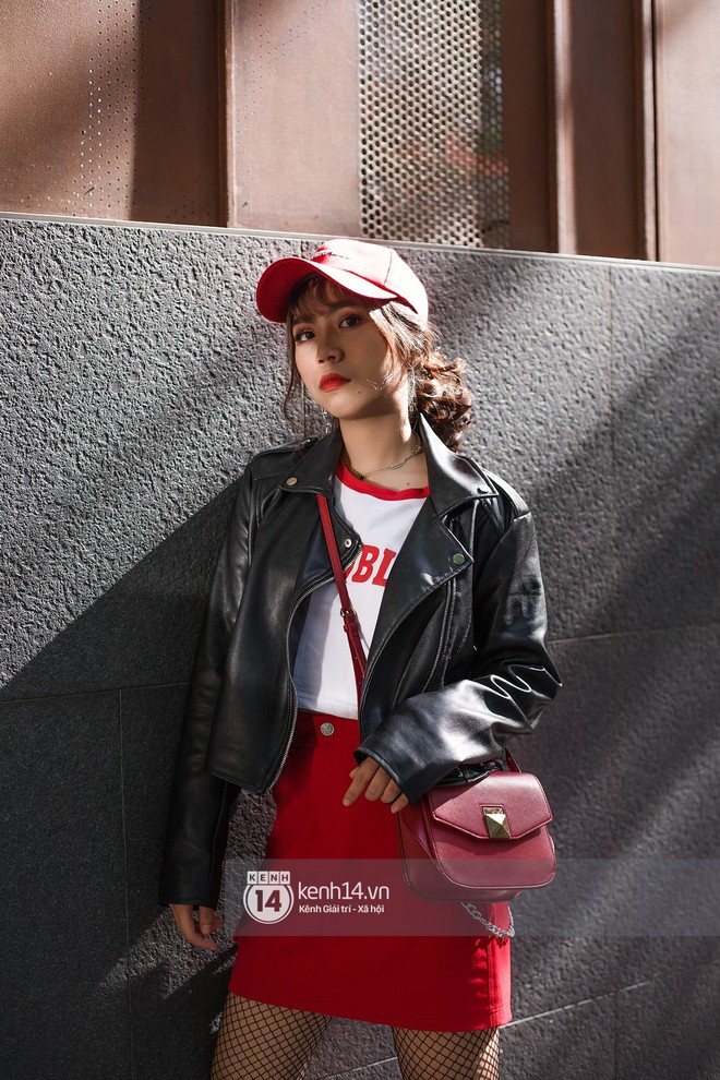 Street style 2 miền: biker jacket, m&agrave;u đỏ v&agrave; ch&acirc;n v&aacute;y mini l&agrave; 3 thần ch&uacute; trong từ điển mix đồ của giới trẻ - Ảnh 11.