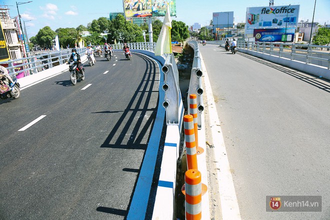 Cầu vượt th&eacute;p hơn 500 tỉ đồng ch&iacute;nh thức th&ocirc;ng xe, cửa ng&otilde; s&acirc;n bay T&acirc;n Sơn Nhất được giải cứu - Ảnh 6.