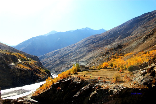 Mùa thu ở Ladakh: Hành trình trải nghiệm của 1 phụ nữ Việt đến nơi đẹp tựa “thiên đường ẩn giấu” ở Ấn Độ - Ảnh 11.