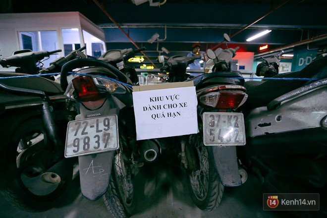 Nhà xe sân bay Tân Sơn Nhất có thể khởi kiện những chủ nhân của hàng trăm chiếc xe máy gửi suốt 2 năm không đến nhận? - Ảnh 4.