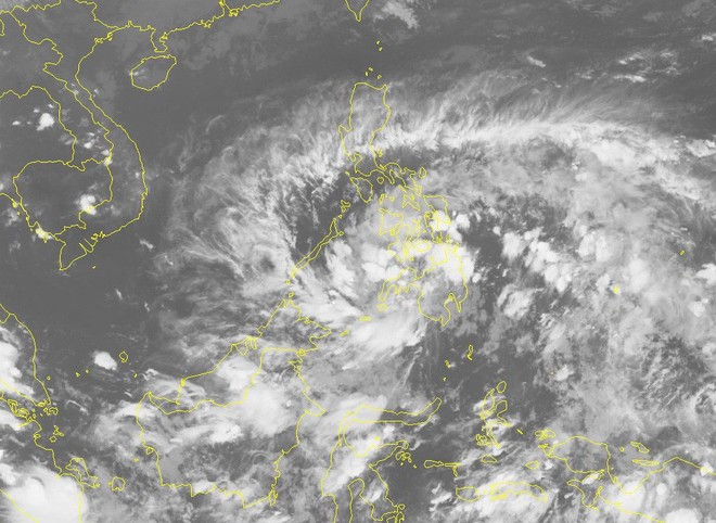 Biển Đông có thể tiếp tục đón áp thấp nhiệt đới - Ảnh 2.