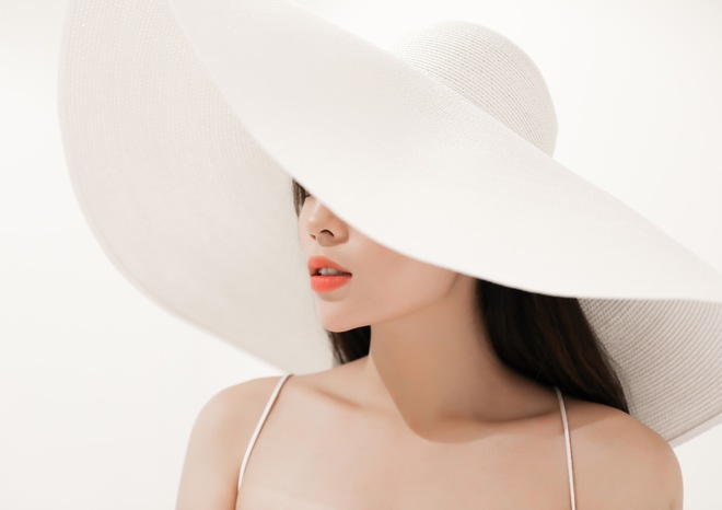 Chỉ mới thử đồ cho NTK Đỗ Mạnh Cường m&agrave; Kỳ Duy&ecirc;n đ&atilde; đẹp hết phần người kh&aacute;c! - Ảnh 15.