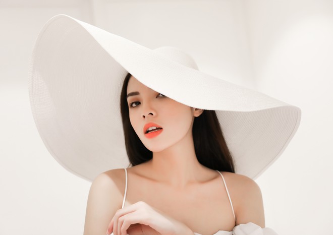 Chỉ mới thử đồ cho NTK Đỗ Mạnh Cường m&agrave; Kỳ Duy&ecirc;n đ&atilde; đẹp hết phần người kh&aacute;c! - Ảnh 16.