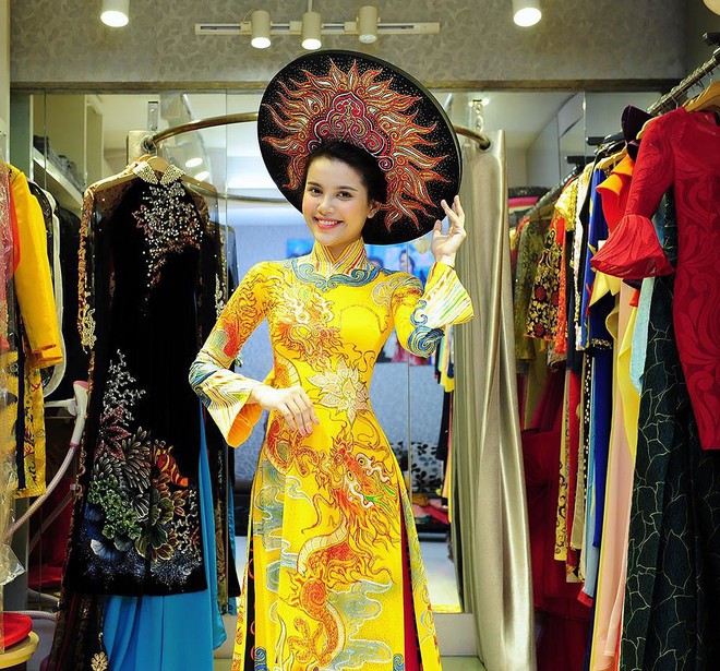 &Aacute; hậu Diệu Th&ugrave;y xuất sắc mang về 2 giải thưởng tại cuộc thi Nữ ho&agrave;ng Du lịch Quốc tế 2017 - Ảnh 4.