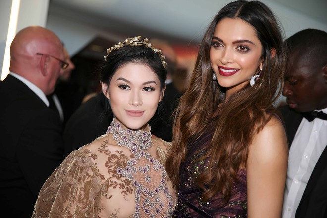V&eacute;n v&aacute;y qu&aacute; đ&agrave;, Ngọc Thanh T&acirc;m su&yacute;t lộ v&ograve;ng 3 tại LHP Cannes - Ảnh 7.