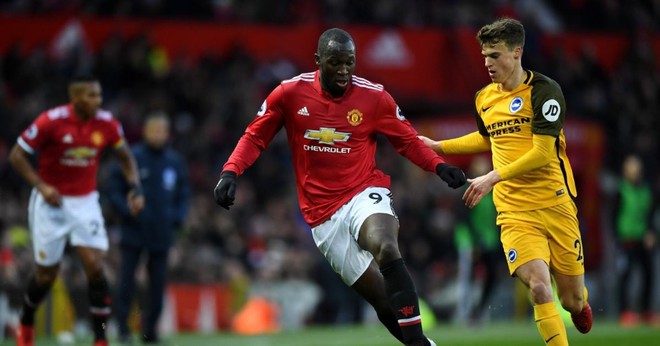 Kh&ocirc;ng d&aacute;m phạt Lukaka, LĐBĐ Anh bị tố sợ Man Utd - Ảnh 2.