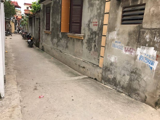 H&agrave;ng x&oacute;m b&agrave;ng ho&agrave;ng trước c&aacute;i chết thương t&acirc;m của 3 mẹ con trong nh&agrave; nghỉ l&uacute;c rạng s&aacute;ng - Ảnh 2.