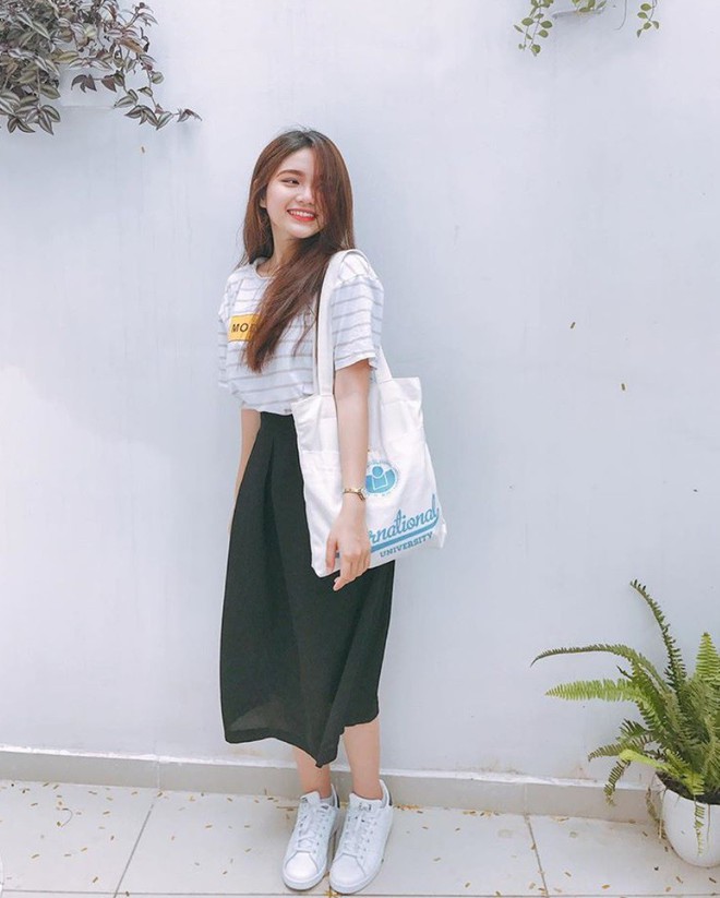 Bức hình 2 cô nàng "đã xinh lại còn chơi chung" hot nhất Facebook hôm nay! - Ảnh 3. Bức hình 2 cô nàng "đã xinh lại còn chơi chung" hot nhất Facebook hôm nay! - Ảnh 3.
