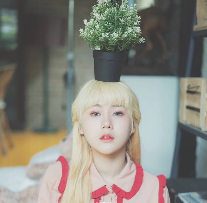 Lộ ảnh trong qu&aacute; khứ, hot girl m&aacute; ph&iacute;nh nổi tiếng Th&aacute;i Lan bị nghi đ&atilde; PTTM - Ảnh 11.