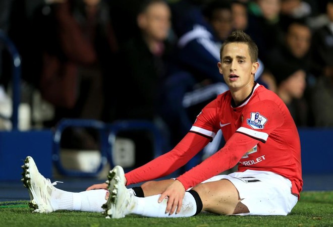 Thần đồng của Man Utd tr&ocirc;i dạt sang T&acirc;y Ban Nha - Ảnh 1.