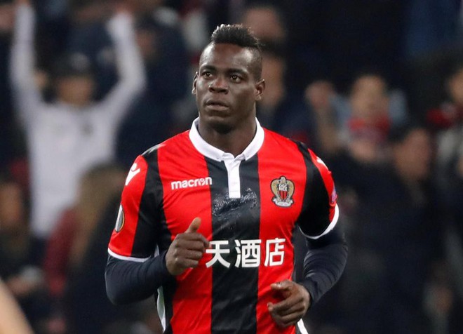 7 điều kh&ocirc;ng phải ai cũng biết về si&ecirc;u quậy Balotelli - Ảnh 1.