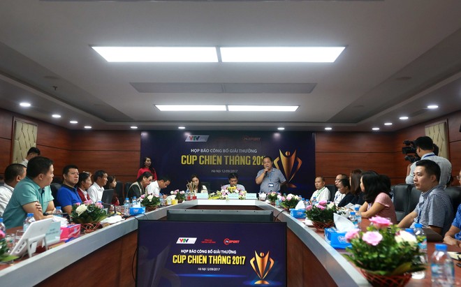 &Aacute;nh Vi&ecirc;n c&oacute; đối thủ nặng k&yacute; trong cuộc đua danh hiệu C&uacute;p Chiến thắng 2017 - Ảnh 1.