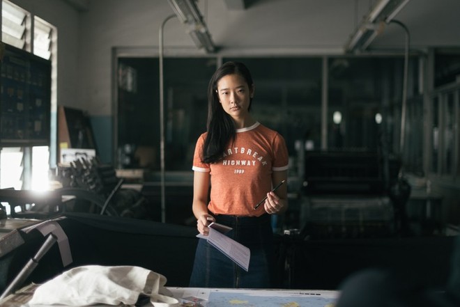 Căng thẳng tột độ trước phi vụ quay c&oacute;p ho&agrave;nh tr&aacute;ng nhất trong &ldquo;Bad Genius&rdquo; - Ảnh 5.