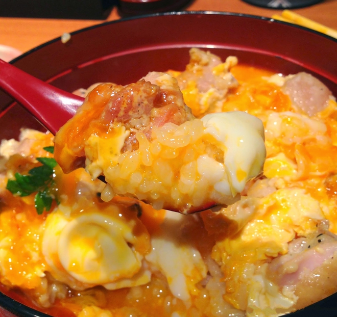 Oyakodon - Bát cơm trứng thịt gà mộc mạc mà tinh tế của văn hóa ẩm thực Nhật - Ảnh 8.