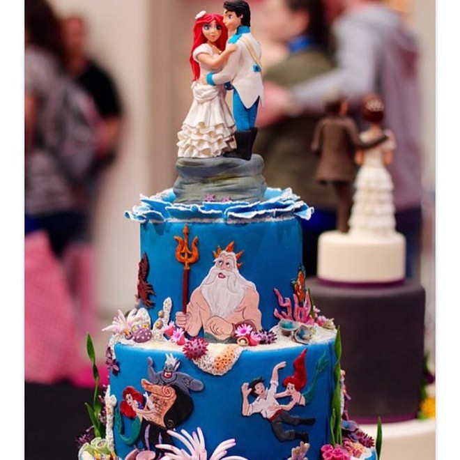 15 mẫu bánh cưới cảm hứng từ phim hoạt hình Disney - Ảnh 29.