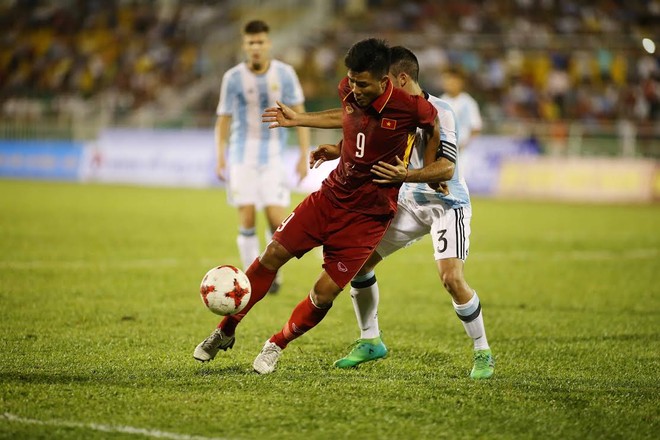 U20 Việt Nam: H&atilde;y mơ mộng một c&aacute;ch tỉnh t&aacute;o... - Ảnh 2.