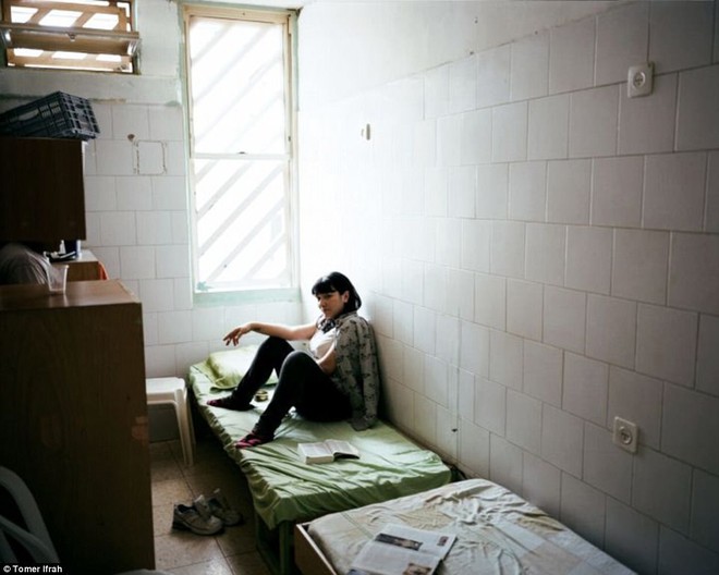 Chùm ảnh: Cuộc sống bên trong nhà tù nữ duy nhất ở Israel - Ảnh 3.