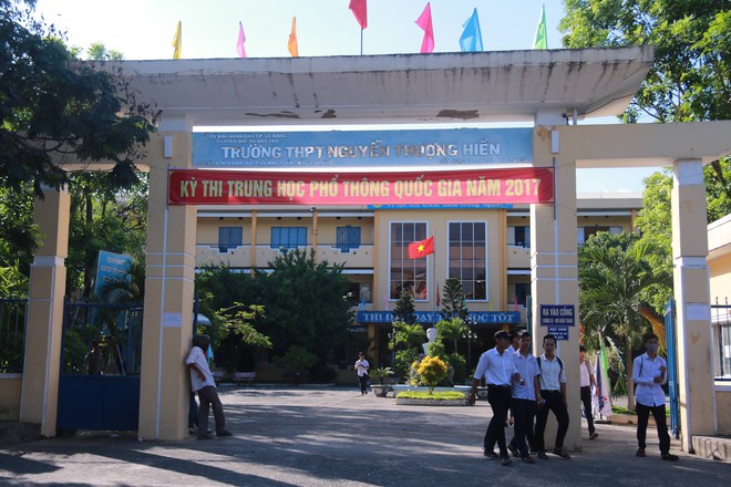 Đ&agrave; Nẵng: Bỏ 2 m&ocirc;n thi quan trọng v&igrave; ngộ độc, nam sinh vẫn cố ho&agrave;n th&agrave;nh tốt m&ocirc;n c&ograve;n lại - Ảnh 1.