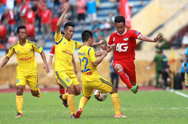 Nam Định trở lại V-League sau 7 năm chờ đợi - Ảnh 2.