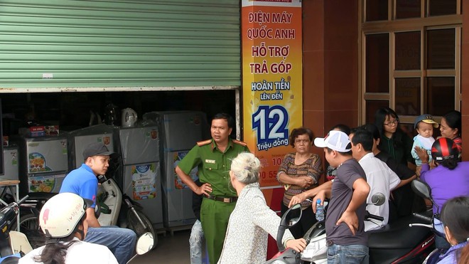 Nh&acirc;n vi&ecirc;n đ&acirc;m chết quản l&yacute; trung t&acirc;m điện m&aacute;y ở S&agrave;i G&ograve;n - Ảnh 1.