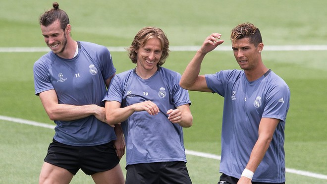 Bale bỏ Real theo Mourinho: Về MU để được y&ecirc;u! - Ảnh 2.