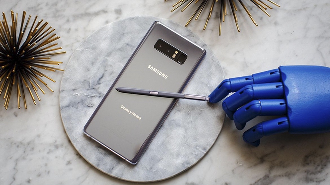 So găng Samsung Galaxy Note8 và iPhone 8 Plus: Cuộc chiến hấp dẫn của hai smartphone màn hình lớn đáng mua nhất hiện nay - Ảnh 7.