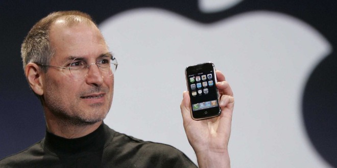 10 năm trước Steve Jobs đã gặp may mắn khi ra mắt iPhone, câu chuyện hiếm người biết này sẽ khiến bạn bất ngờ - Ảnh 2.