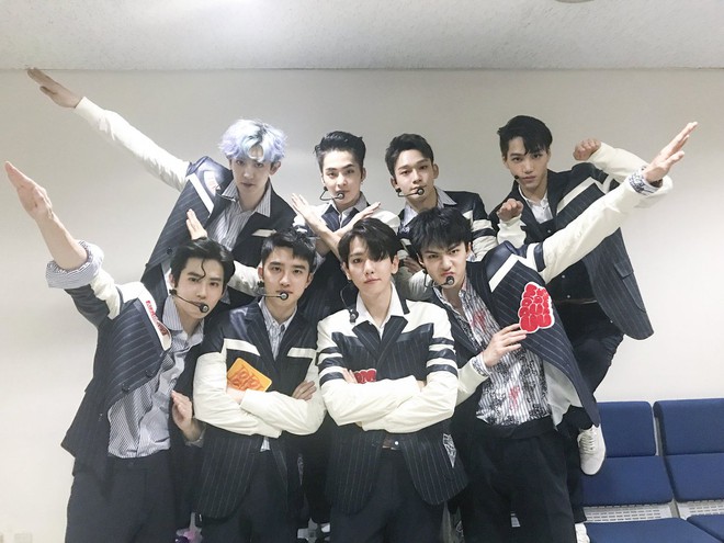 Flop như EXO: Đứng đầu BXH album 2 tuần li&ecirc;n tiếp - Ảnh 1.