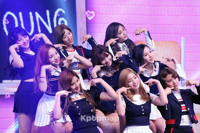 TWICE xác nhận trở lại vào tháng 10, quyết tâm phục thù sau lời nguyền bài hát thứ 5 - Ảnh 1.