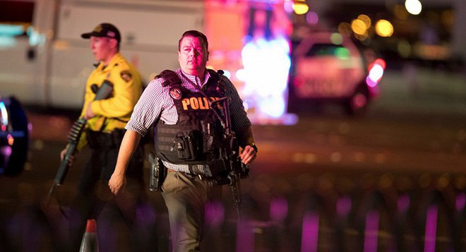 IS nhận trách nhiệm vụ xả súng ở Las Vegas - Ảnh 2.