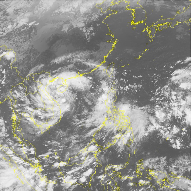 Áp thấp nhiệt đới khả năng mạnh thành bão, đi vào đất liền các tỉnh từ Hà Tĩnh đến Quảng Trị  - Ảnh 2.