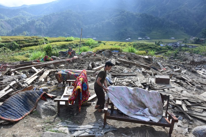 Chết lặng sau cuộc gọi: Cậu ơi về ngay đi, nh&agrave; 5 người bị lũ cuốn hết rồi - Ảnh 5.