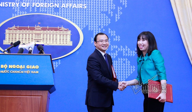Điều chưa biết về nữ phát ngôn viên Bộ Ngoại giao - Ảnh 2.