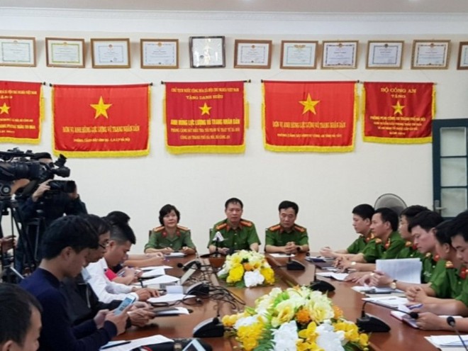 Hiện trường vụ nam sinh giết người t&igrave;nh mới quen tr&ecirc;n facebook ở chung cư H&agrave; Nội - Ảnh 9.