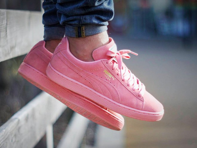 Top 6 mẫu sneakers tuyệt đẹp từ thời &ocirc;ng b&agrave; anh khiến t&iacute;n đồ thời trang ho&agrave;i cổ m&ecirc; t&iacute;t - Ảnh 37.